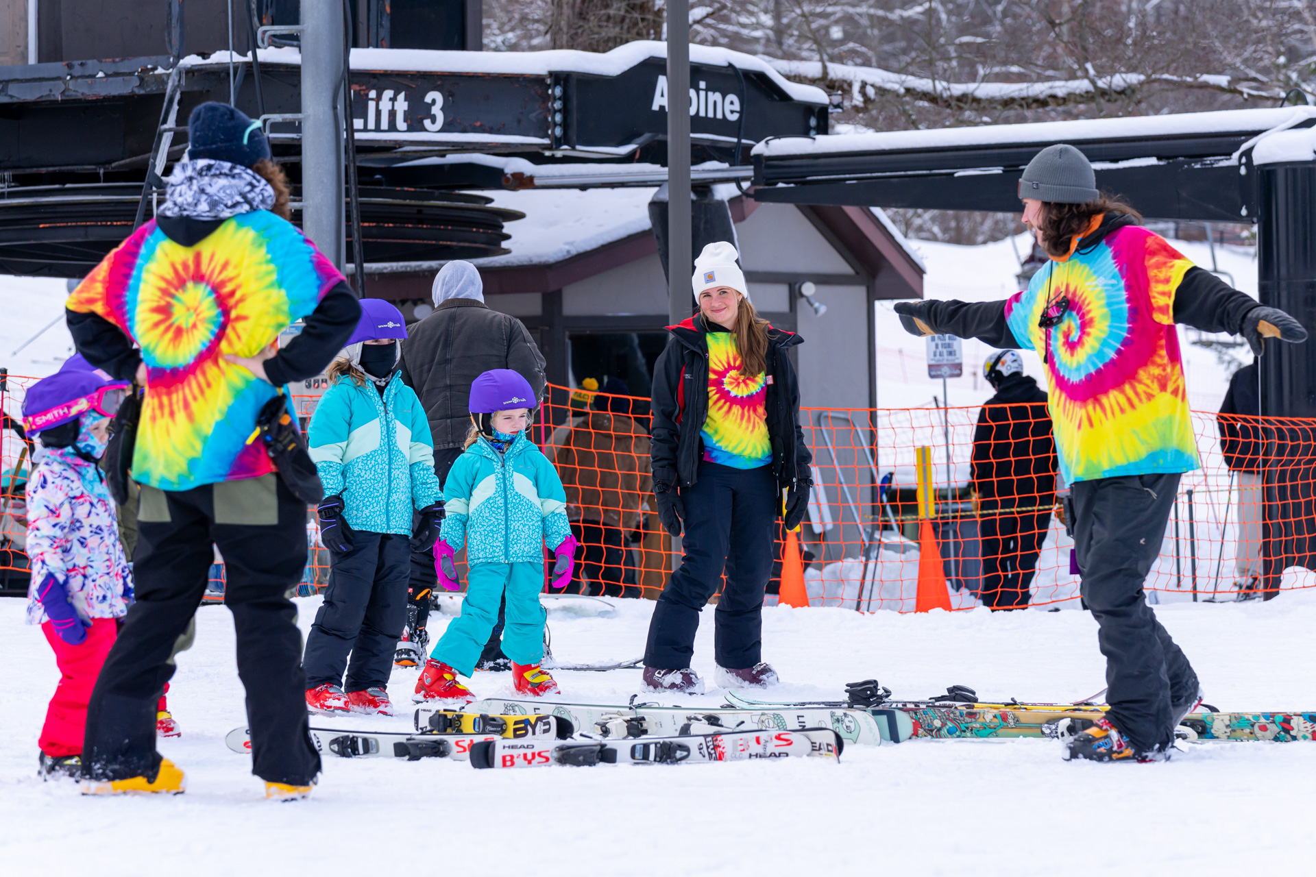 Children's Instructors with Guests in Children's Polar Cubs and Bears Program - Winter Employment at Snow Trails in Mansfield, Ohio